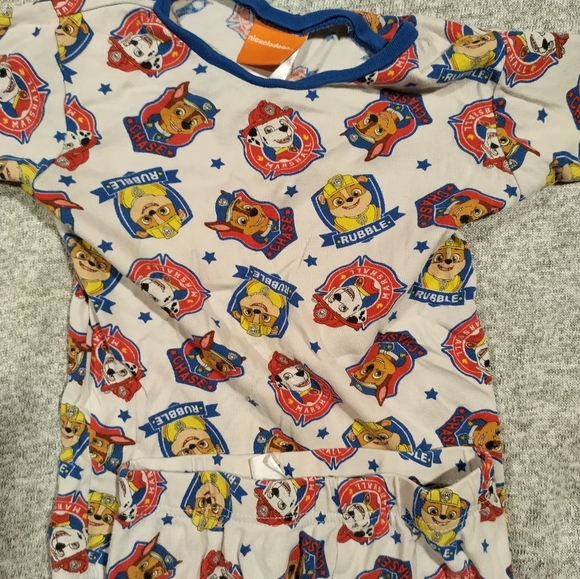 Paw Patrol pajama set - Picture 2 of 3